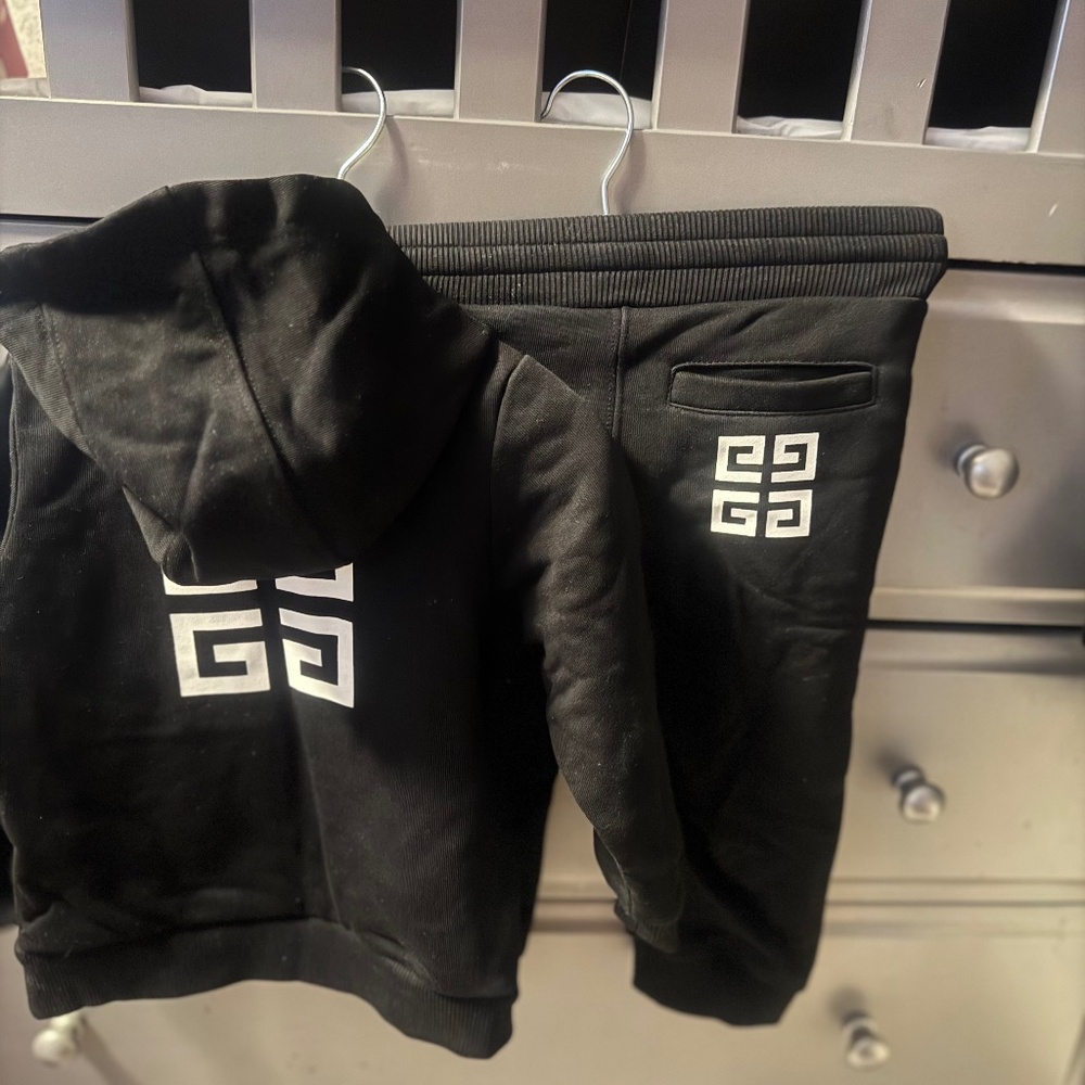 Sweat suit set